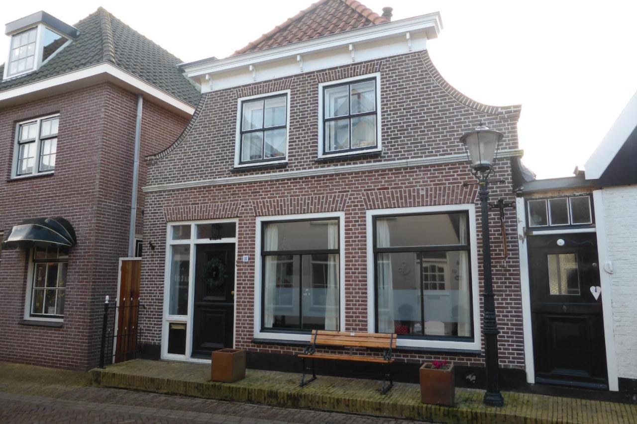 B&B Bureau Warmoesstraat デン・ブルグ エクステリア 写真